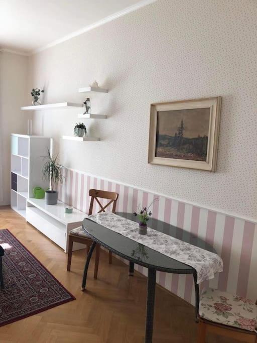 Prague Vysehradska Apartment Exteriér fotografie